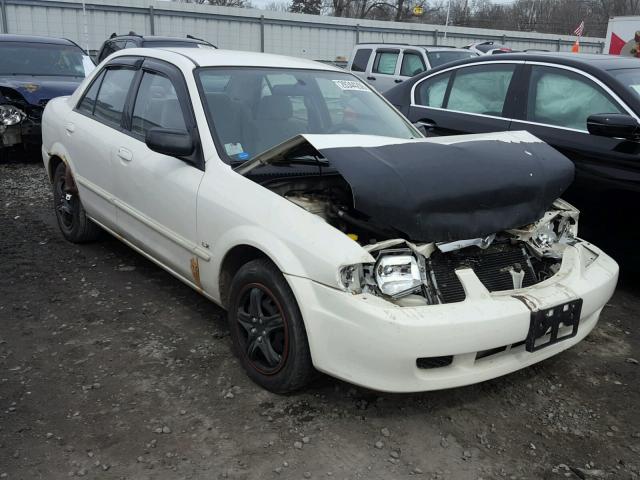 JM1BJ2228Y0241882 - 2000 MAZDA PROTEGE DX WHITE photo 1