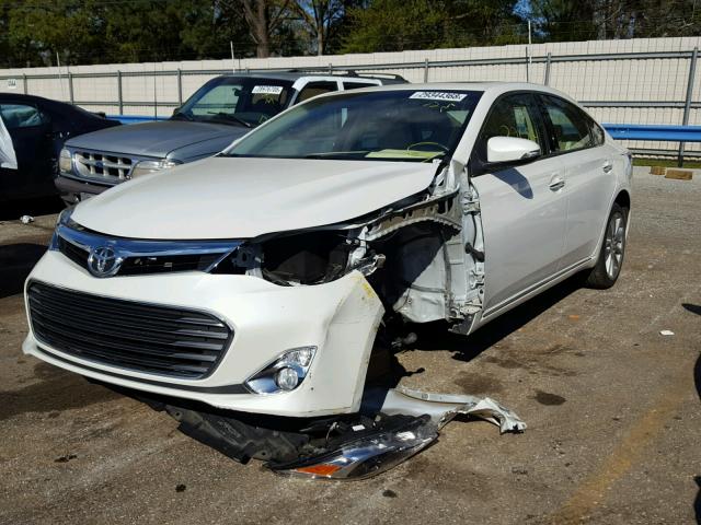 4T1BK1EB0FU182637 - 2015 TOYOTA AVALON XLE WHITE photo 2