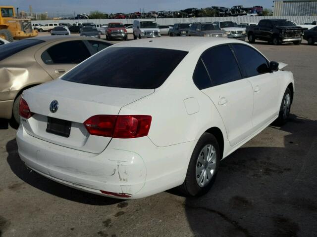 3VW1K7AJ1DM285225 - 2013 VOLKSWAGEN JETTA BASE 白色 照片 4