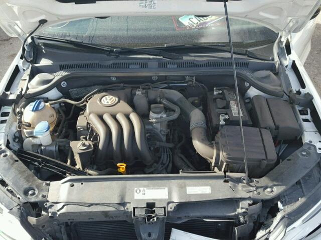 3VW1K7AJ1DM285225 - 2013 VOLKSWAGEN JETTA BASE 白色 照片 7