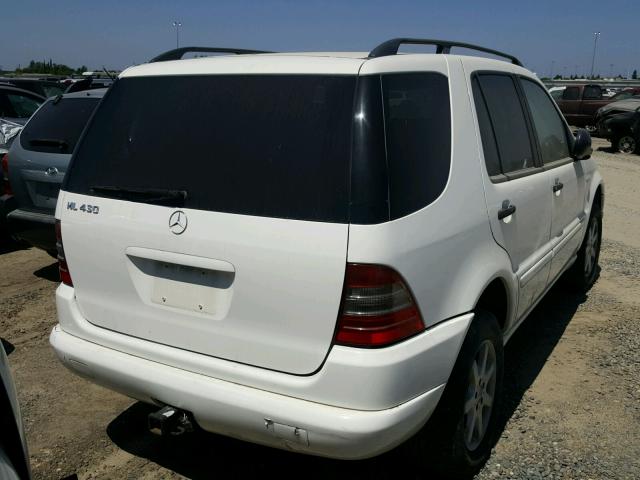 4JGAB72E5XA097356 - 1999 MERCEDES-BENZ ML 430 白色 照片 4