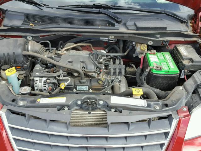 2A4RR5D15AR130287 - 2010 CHRYSLER TOWN & COU RED photo 7