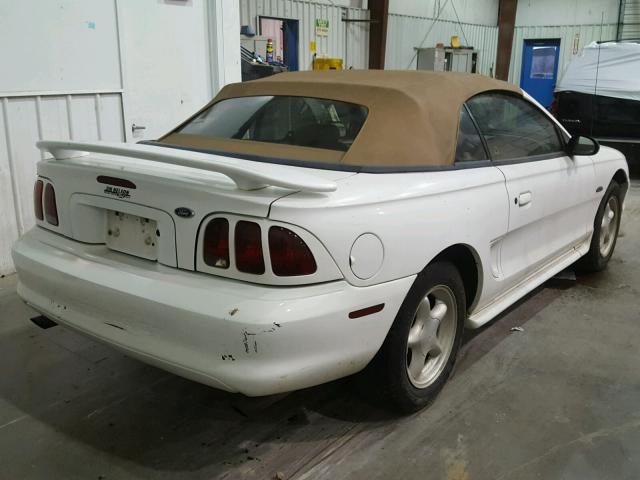 1FAFP45X2WF114757 - 1998 FORD MUSTANG GT WHITE photo 4