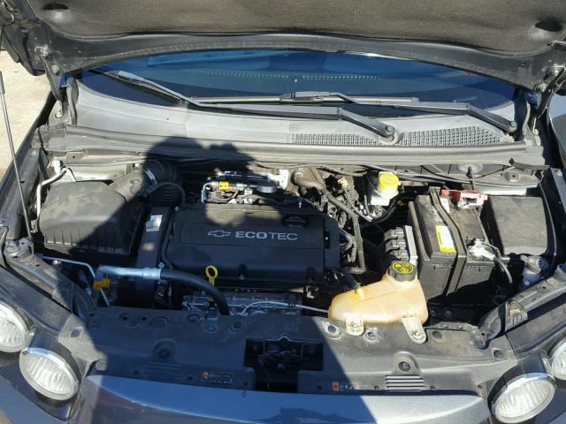 1G1JA5SH6D4232871 - 2013 CHEVROLET SONIC LS 灰色 照片 7