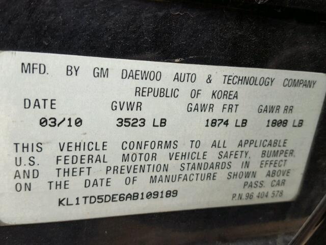 KL1TD5DE6AB109189 - 2010 CHEVROLET AVEO LS BLACK photo 10