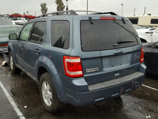 1FMCU0D73BKB00122 - 2011 FORD ESCAPE XLT BLUE photo 3