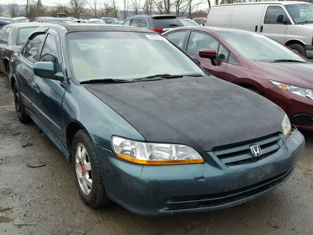 1HGCG668X2A014110 - 2002 HONDA ACCORD EX GREEN photo 1