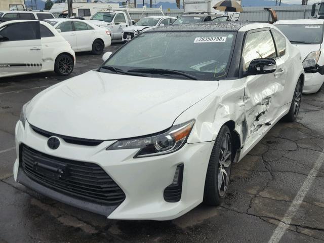 JTKJF5C78GJ019661 - 2016 TOYOTA SCION TC WHITE photo 2