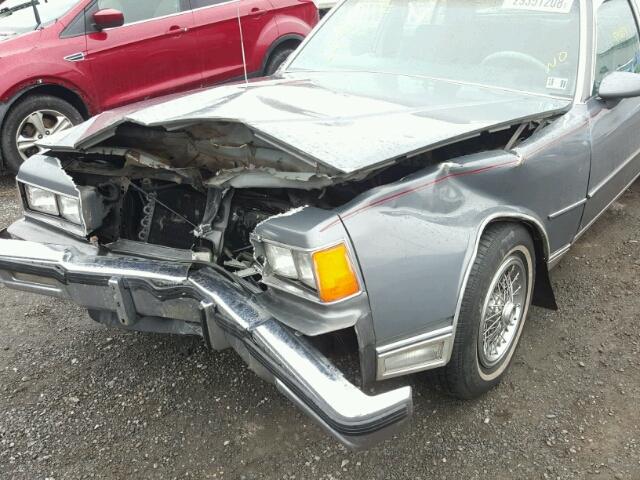 1G1BN69HXGY166228 - 1986 CHEVROLET CAPRICE CL 灰色 照片 9