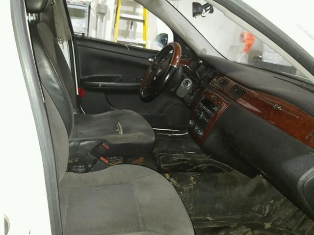 2G1WS581769378192 - 2006 CHEVROLET IMPALA POL WHITE photo 5