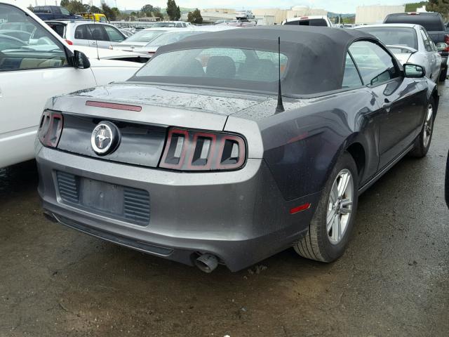 1ZVBP8EM1E5215683 - 2014 FORD MUSTANG GRAY photo 4