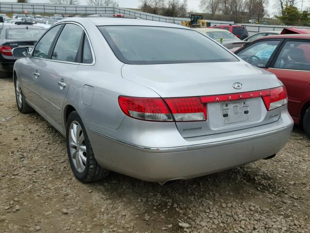 KMHFC46F06A111604 - 2006 HYUNDAI AZERA SE SILVER photo 3