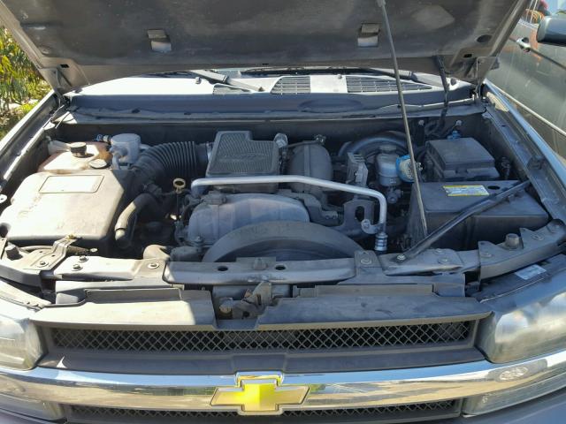 1GNDS13S682215985 - 2008 CHEVROLET TRAILBLAZE GRAY photo 7