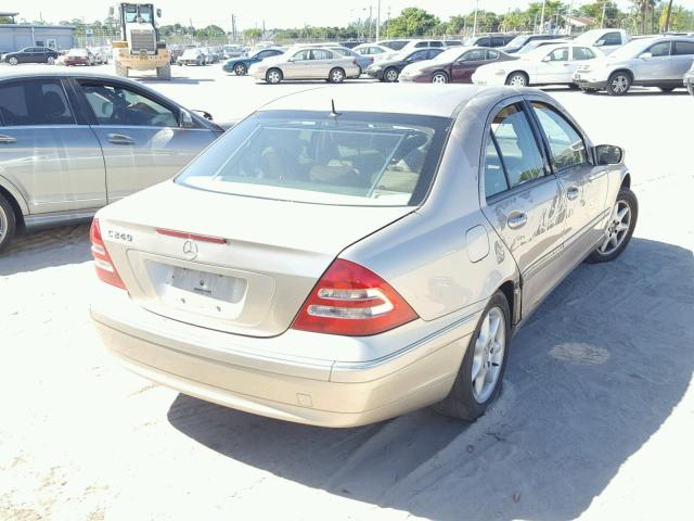 WDBRF61J32F186812 - 2002 MERCEDES-BENZ C 240 GOLD photo 4