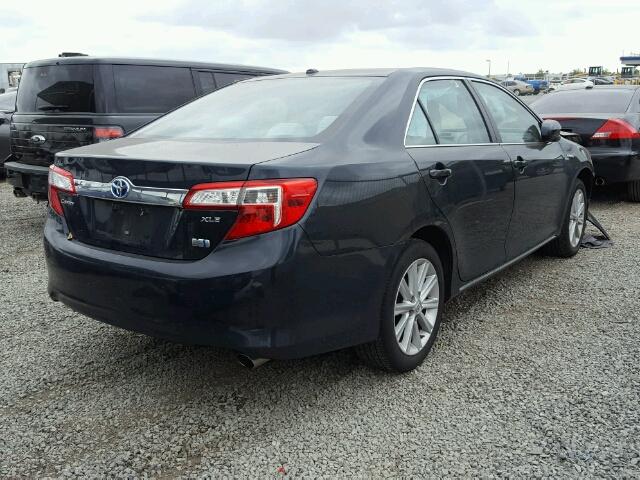 4T1BD1FKXEU130357 - 2014 TOYOTA CAMRY HYBR BLACK photo 4