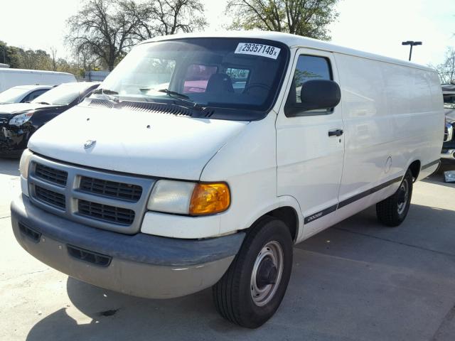 2B7JB21Z8YK104690 - 2000 DODGE RAM VAN B2 WHITE photo 2