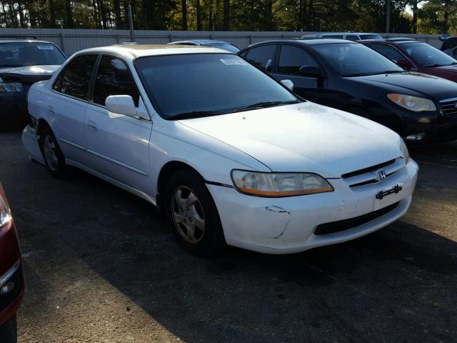 1HGCG5661YA110953 - 2000 HONDA ACCORD EX WHITE photo 1