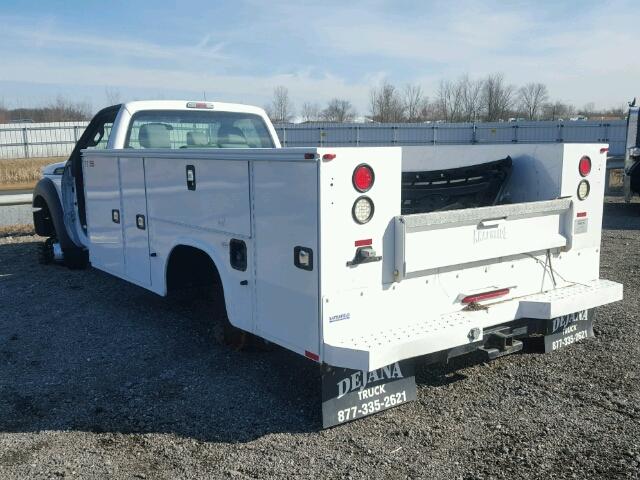 1FDUF5HY6GEC27094 - 2016 FORD F550 SUPER WHITE photo 3