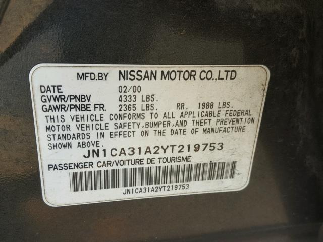 JN1CA31A2YT219753 - 2000 NISSAN MAXIMA GLE GRAY photo 10