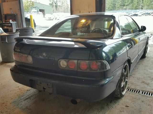 JH4DB756XWS007356 - 1998 ACURA INTEGRA GS GREEN photo 4