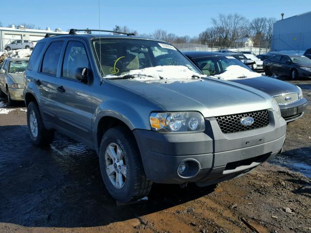 1FMCU93135KA97437 - 2005 FORD ESCAPE XLT TEAL photo 1