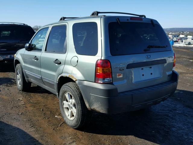 1FMCU93135KA97437 - 2005 FORD ESCAPE XLT TEAL photo 3