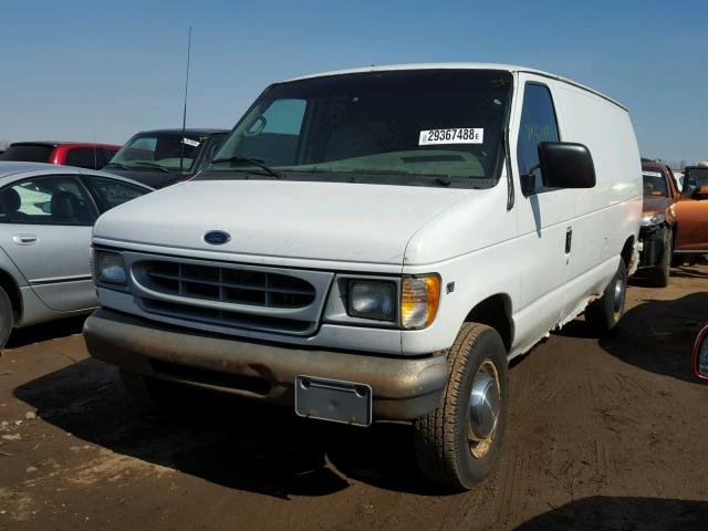 1FTNE24L81HB60041 - 2001 FORD ECONOLINE WHITE photo 2