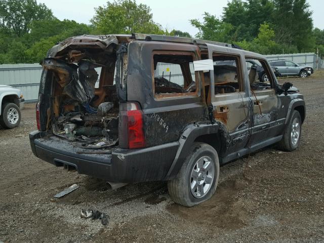 1J8HG58246C200185 - 2006 JEEP COMMANDER GREEN photo 4