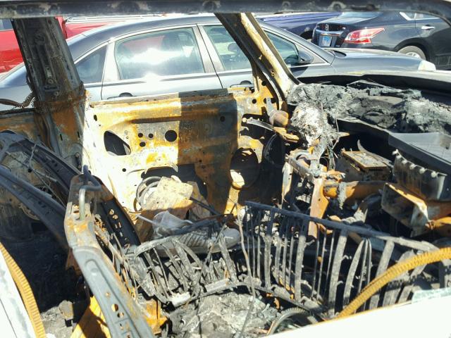 1J8HG58246C200185 - 2006 JEEP COMMANDER GREEN photo 5