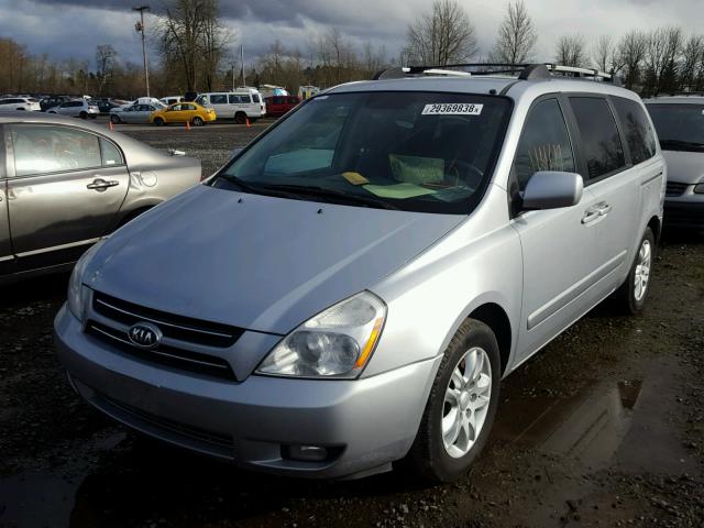 KNDMB233166026982 - 2006 KIA SEDONA EX SILVER photo 2