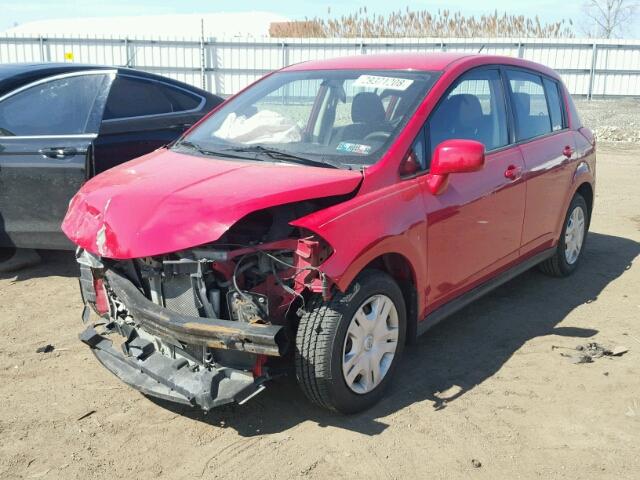 3N1BC1CP9BL433887 - 2011 NISSAN VERSA S RED photo 2