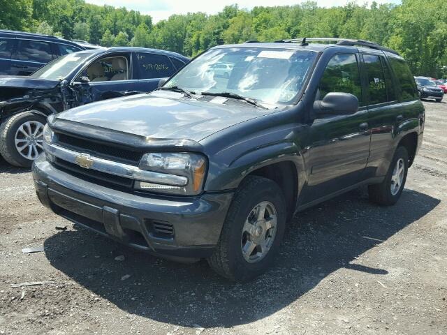 1GNDS13S762219072 - 2006 CHEVROLET TRAILBLAZE BLACK photo 2