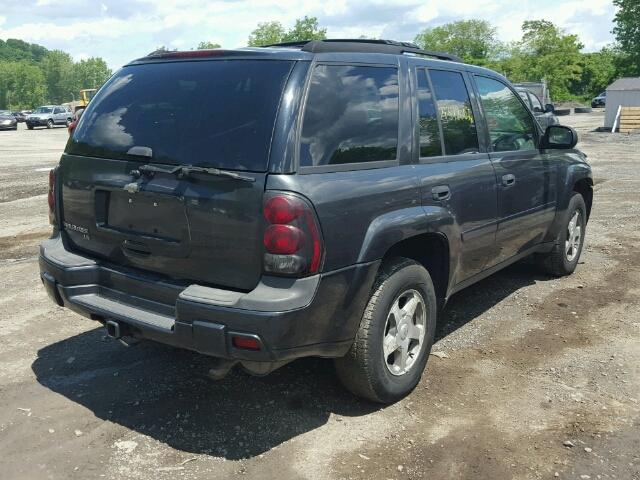 1GNDS13S762219072 - 2006 CHEVROLET TRAILBLAZE BLACK photo 4