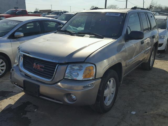 1GKDT13S222241730 - 2002 GMC ENVOY SILVER photo 2