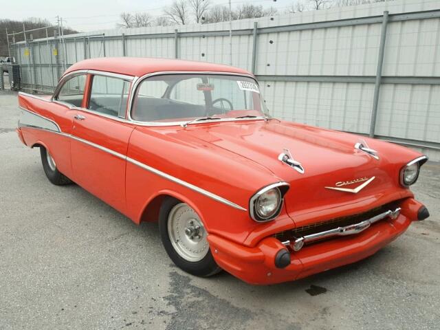 C57A198247 - 1957 CHEVROLET BEL AIR ORANGE photo 1