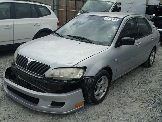 JA3AJ26E83U086234 - 2003 MITSUBISHI LANCER ES SILVER photo 2