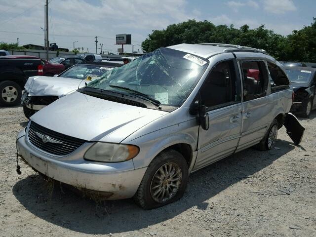 2C8GP64L41R412221 - 2001 CHRYSLER TOWN & COU SILVER photo 2