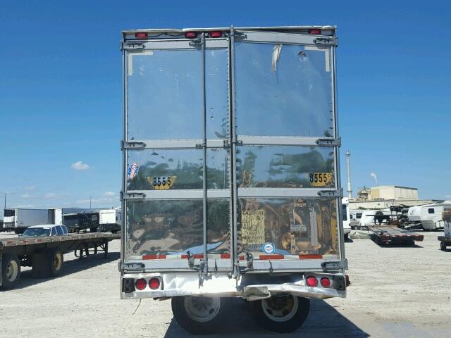 1UYVS2535TM956524 - 1996 UTILITY TRAILER WHITE photo 5