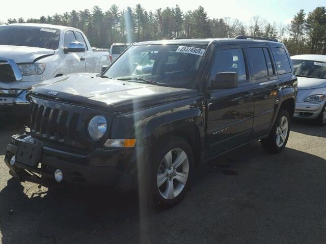 1C4NJRFB8ED665941 - 2014 JEEP PATRIOT LA BLACK photo 2