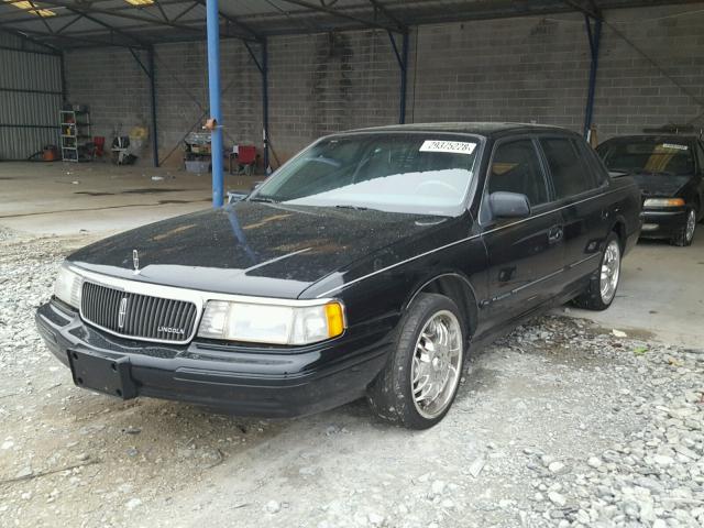 1LNLM9744RY750770 - 1994 LINCOLN CONTINENTA BLACK photo 2