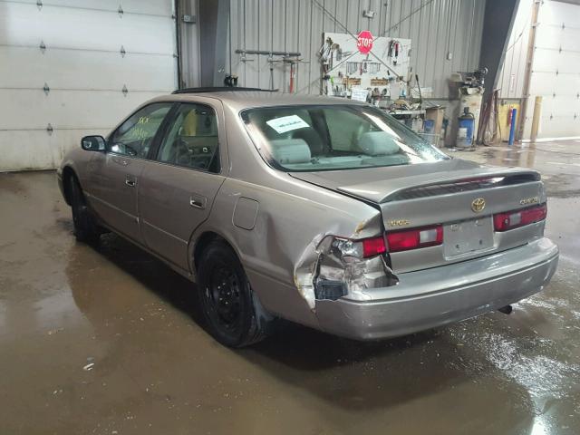 4T1BG22KXXU448288 - 1999 TOYOTA CAMRY CE TAN photo 3