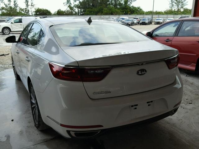 KNALB4J12H5060654 - 2017 KIA CADENZA PR WHITE photo 3