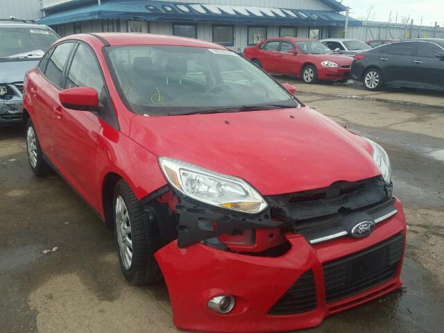 1FAHP3F27CL151905 - 2012 FORD FOCUS SE RED photo 1