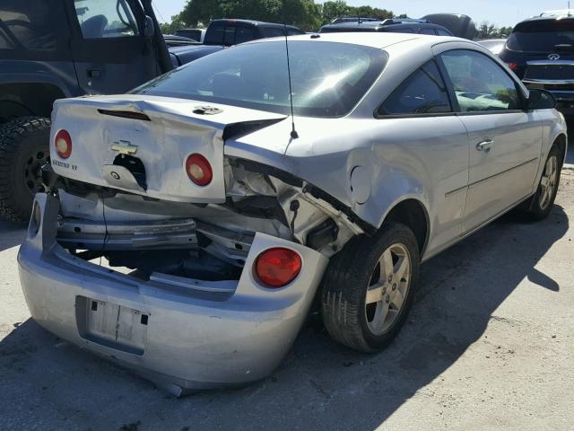 1G1AL15FX67647447 - 2006 CHEVROLET COBALT LT SILVER photo 4