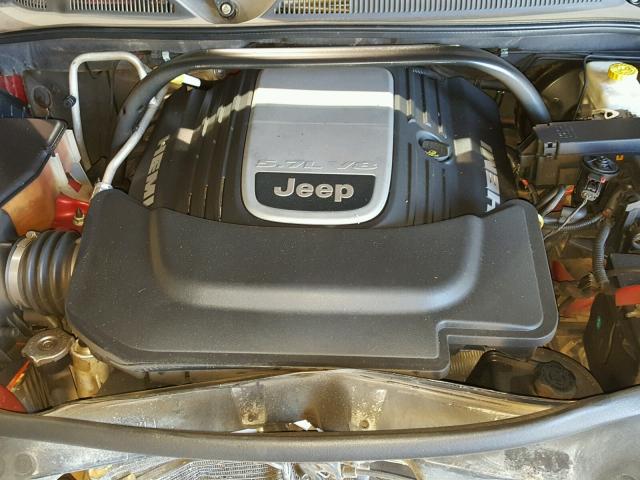 1J8HH58256C230941 - 2006 JEEP COMMANDER RED photo 7