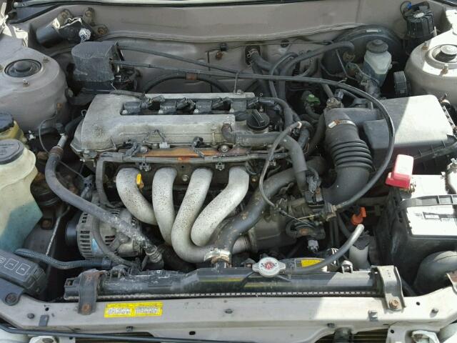 2T1BR12EX1C399925 - 2001 TOYOTA COROLLA CE TAN photo 7