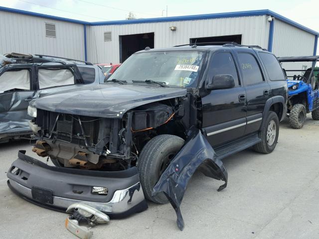 1GNEC13T35R269810 - 2005 CHEVROLET TAHOE C150 BLACK photo 2