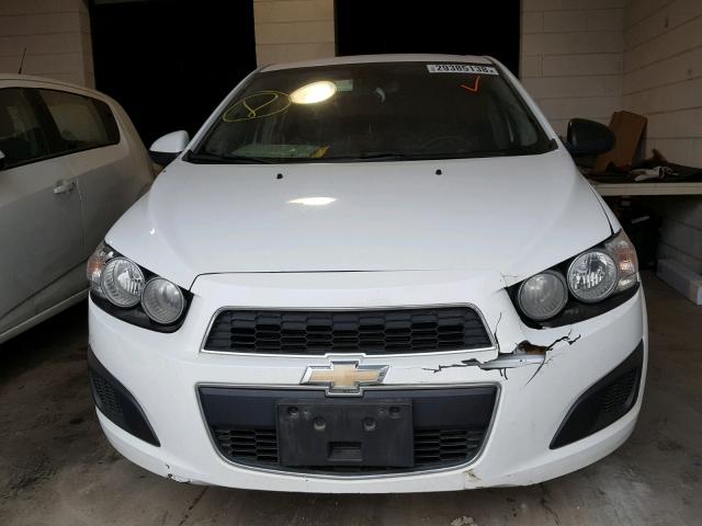 1G1JA6SH4C4107260 - 2012 CHEVROLET SONIC LS 白色 照片 9