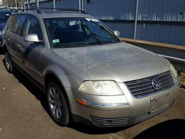 WVWVD63B44E266236 - 2004 VOLKSWAGEN PASSAT GLS GRAY photo 1