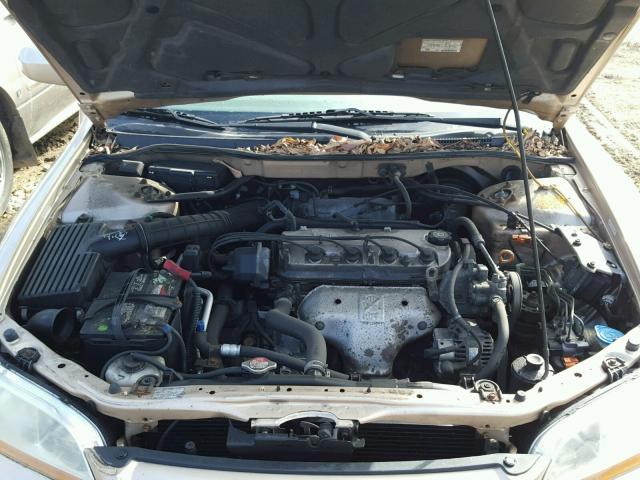 1HGCG56662A003050 - 2002 HONDA ACCORD EX BEIGE photo 7